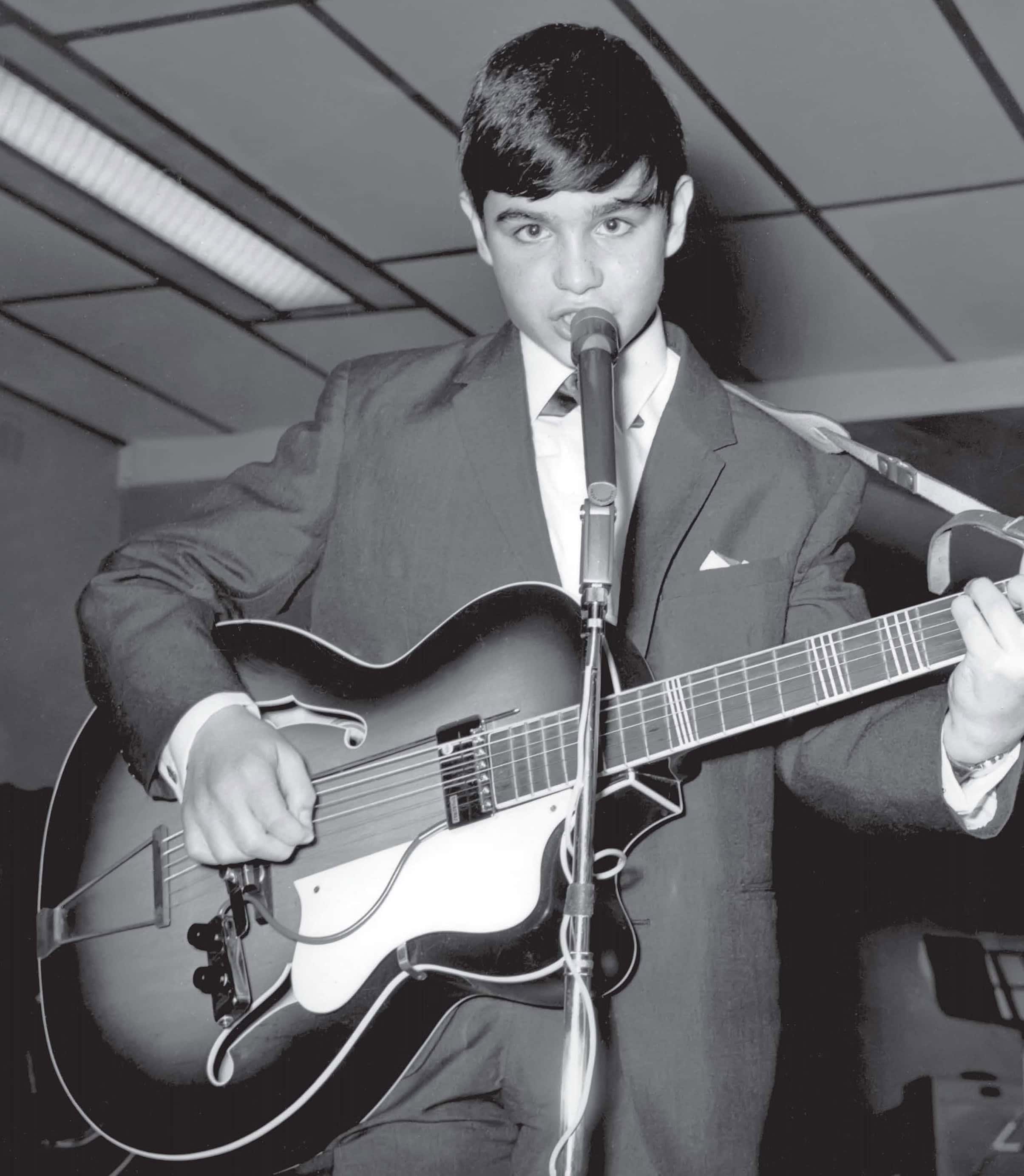 The author at age 13. Photo courtesy of Laurence Juber.
